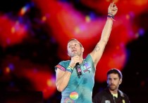 Рок-группа претендуют на миллиард долларов