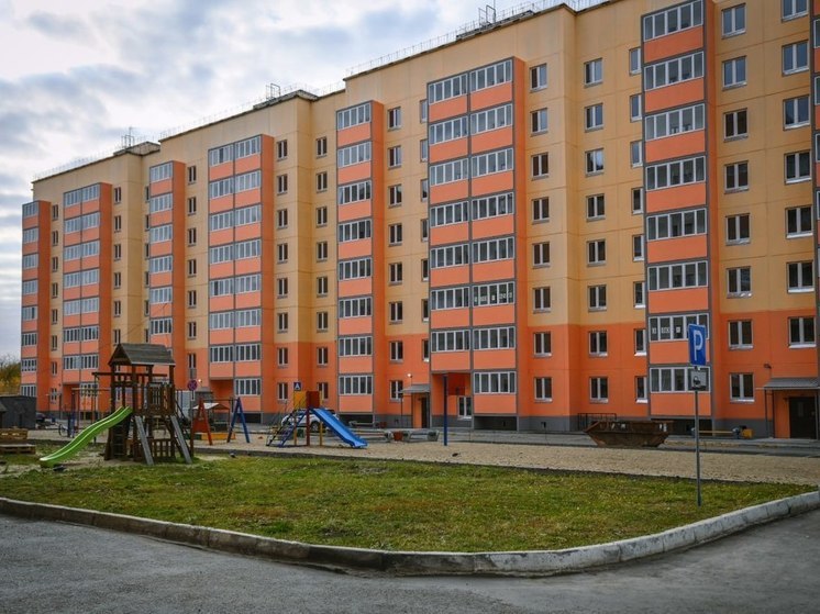 В Омске на 2-й Трамвайной сдали девятиэтажку на 156 квартир