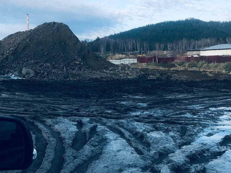 Подрядчика из Углегорска оштрафовали за загрязнение дороги