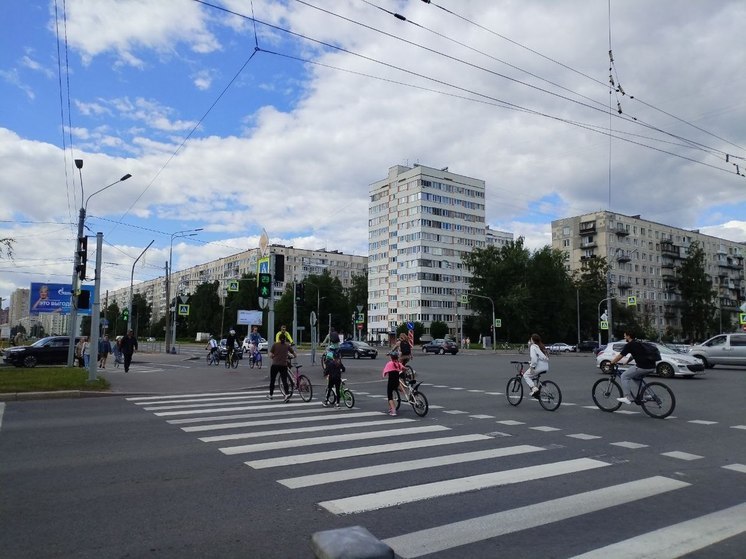 В Калининграде реконструируют перекресток на Невского и Дадаева