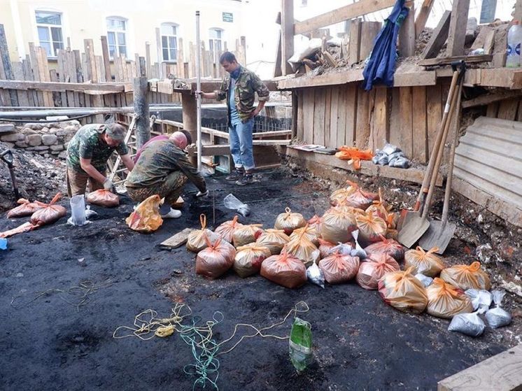 Крупнейшее хранилище древнего зерна нашли на раскопках в Подмосковье