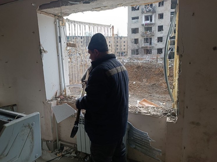 Более тысячи православных волонтеров восстанавливают жилые дома в Донбассе