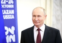 Президент РФ Владимир Путин в ходе заседания саммита БРИКС в расширенном составе заявил, что предложение об открытии зерновой биржи БРИКС может быть обсуждено на мероприятии и соответствующая мера может обеспечить продовольственную безопасность в объединении. Его слова приводит ТАСС.