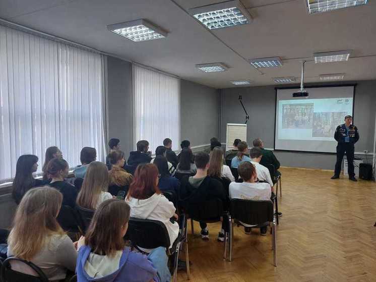 В Великом Новгороде представили сборник историй участников СВО