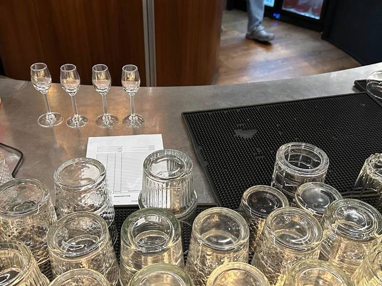 Калининградские полицейские по горячим следам задержали грабителя алкомаркета