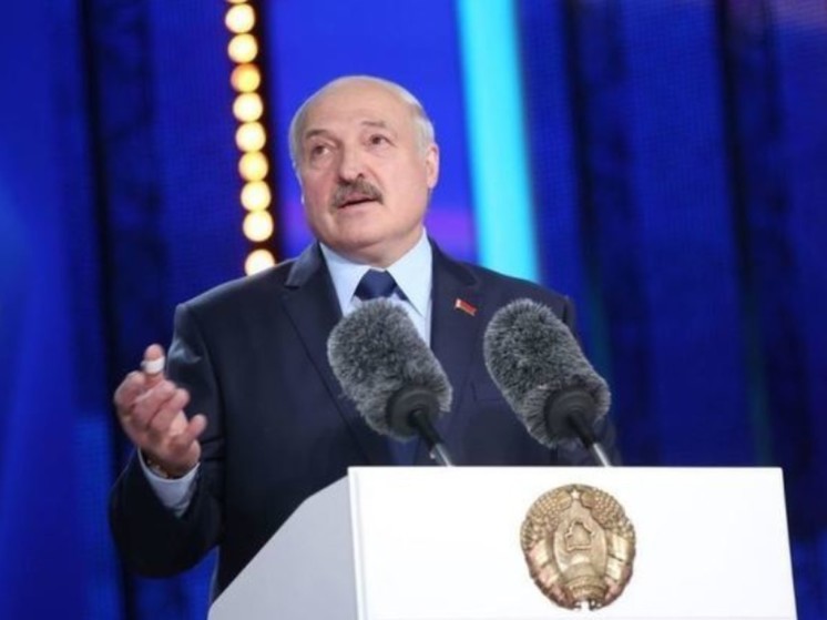 Лукашенко заявил о крахе Запада вслед за Украиной