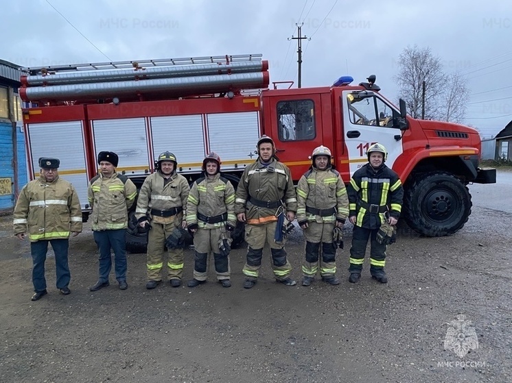 В Добрянке огнеборцы МЧС потушили диван и спасли трех человек