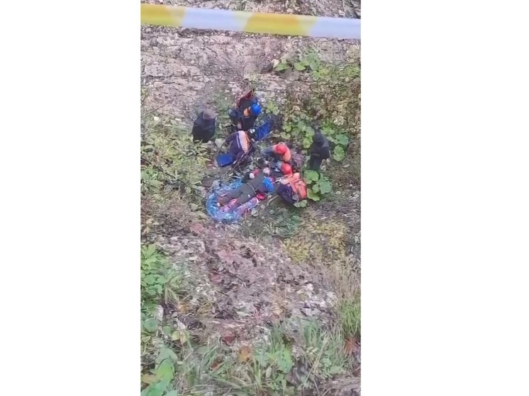 Апшеронские спасатели эвакуировали из Гуамского ущелья ребёнка