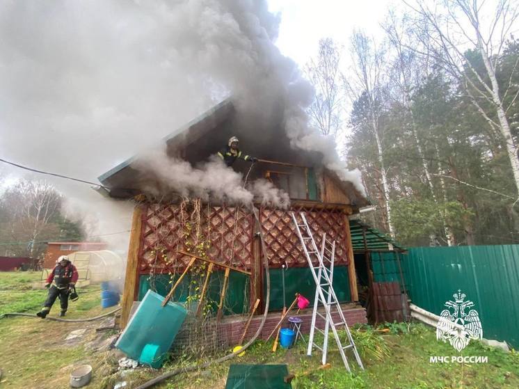 В деревне Сухой Ручей под Тверью сгорела баня