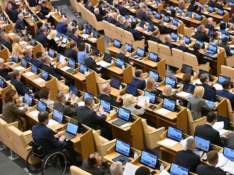Развитие страны в долгосрочной перспективе: «Единая Россия» проголосовала за проект бюджета в первом чтении