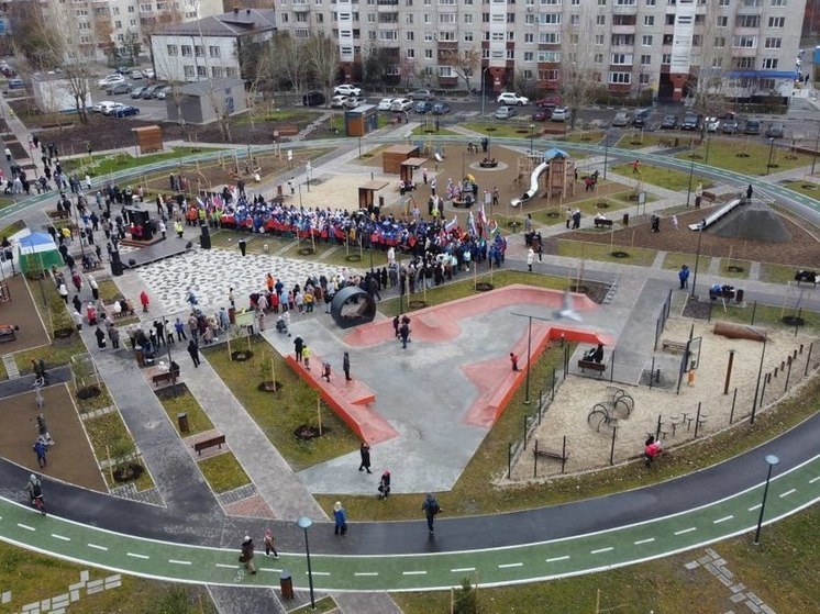 В Тюмени появился Сквер Добровольцев