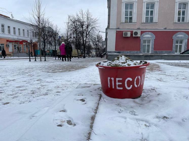 В Пензе началось круглосуточное дежурство дорожных рабочих