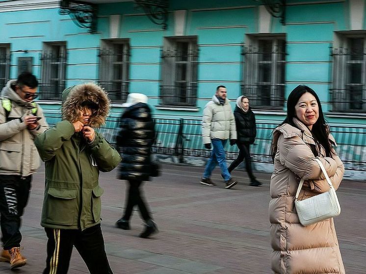 В Китае чиновники начали звонить женщинам с призывом больше рожать