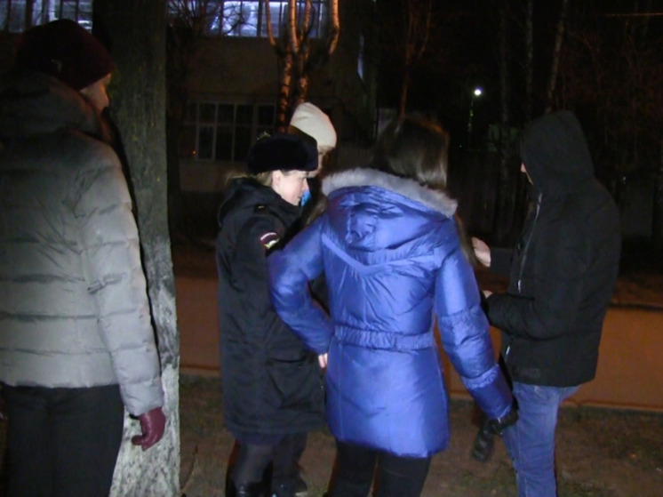 В Марий Эл полицейские поймали 19 подростков, гулявших ночью без родителей
