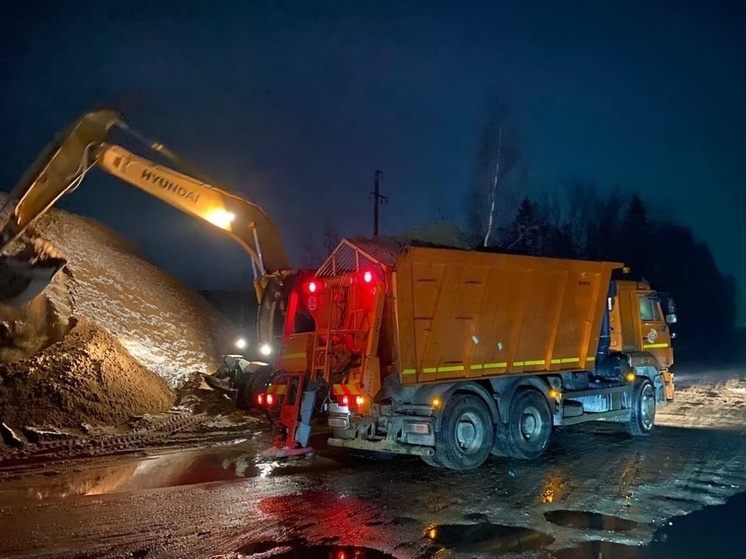 В Тверской области 613 единиц спецтехники будут убирать снег с дорог