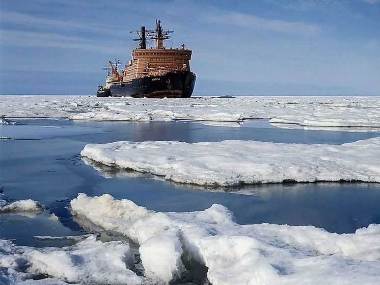 Ученые предупредили повышение температуры в Арктике к концу века