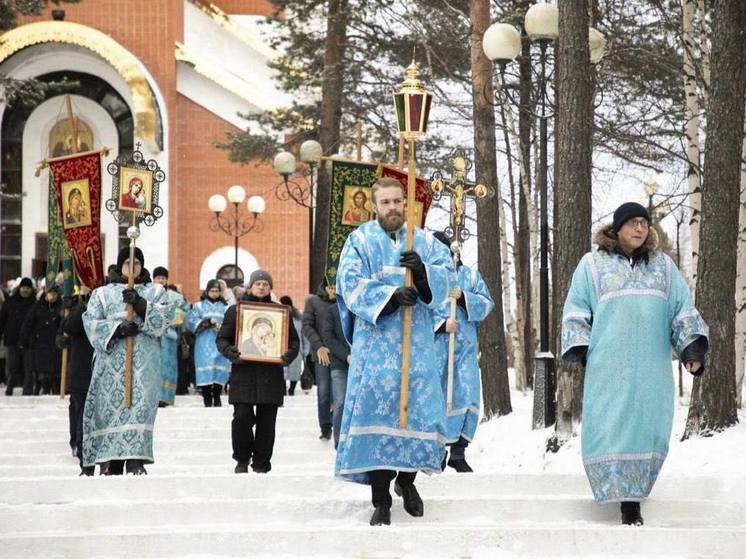 Дороги в Ноябрьске перекроют из-за крестного хода