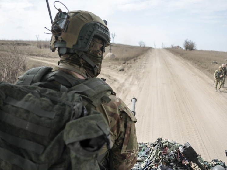 Боец СВО из Ростовской области потерял ногу и полз к российским позициям восемь часов