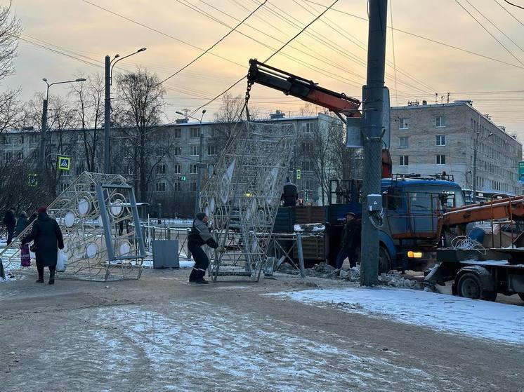 Столицу Заполярья украсили к празднику