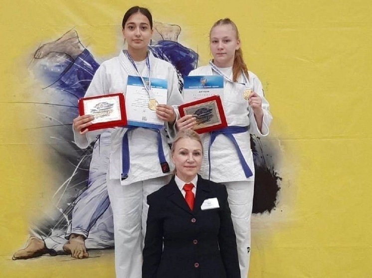 2 золота завоевали спортсменки из Лабытнанги на всероссийских «Заполярных играх»