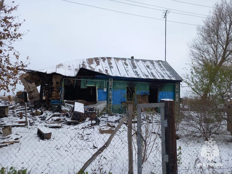 В Ртищевском районе печь стала причиной пожара в частном доме