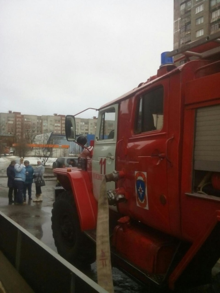 В Курской области сгорела квартира по всей площади