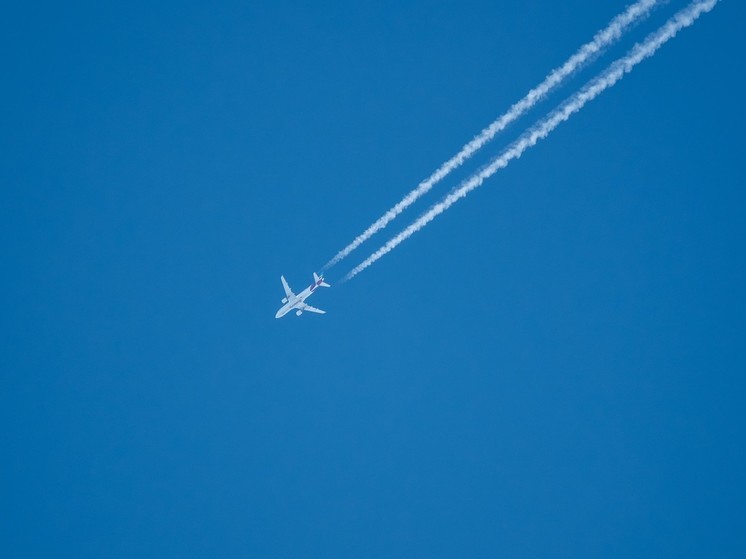 Air France приостановила полеты над Красным морем из-за светящегося объекта в небе