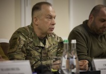 Главнокомандующий вооруженными силами Украины (ВСУ) Александр Сырский заявил, что в настоящее время на юге страны фиксируется активность подразделений ВС РФ. Об этом рассказал украинский лидер Владимир Зеленский в представленном в его телеграм-канале вечернем обращении