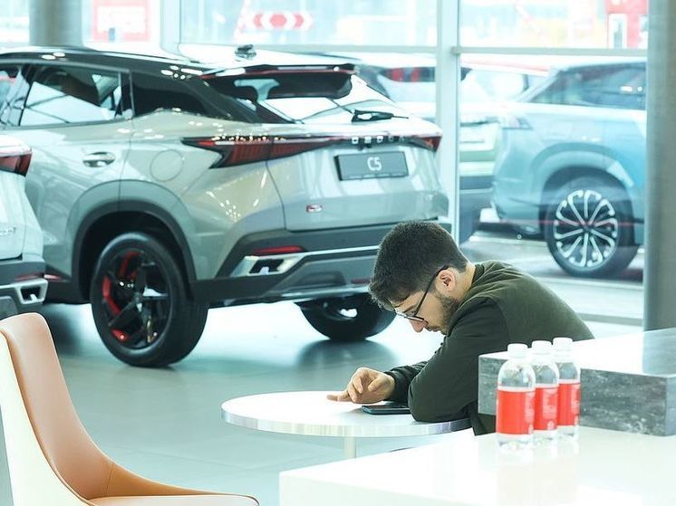 Опрос: россияне готовы потратить на новый автомобиль до 1,5 млн рублей