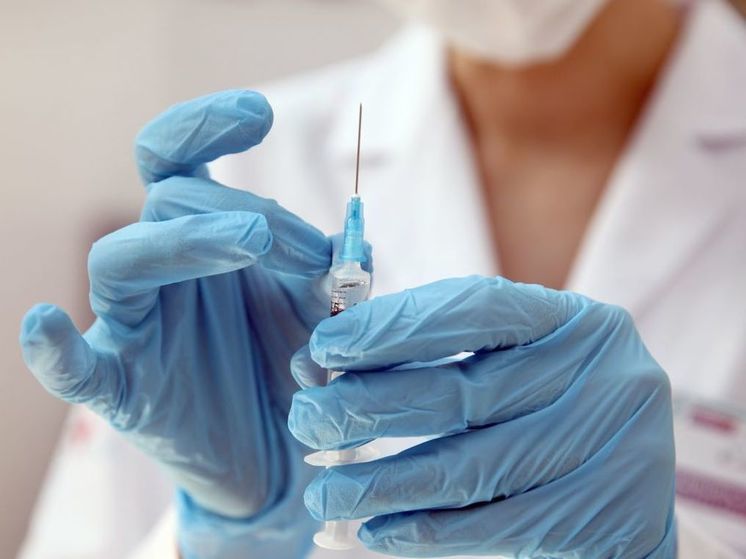 Свыше трех миллионов жителей Подмосковья вакцинировались от гриппа