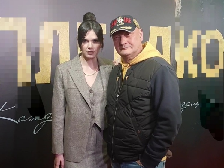 Режиссер раскрыл отношения с молодой женой: «Романтики хоть отбавляй!»