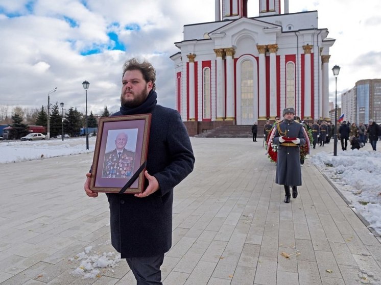 Куряне простились с ветераном Великой Отечественной войны Анатолием Щербаковым