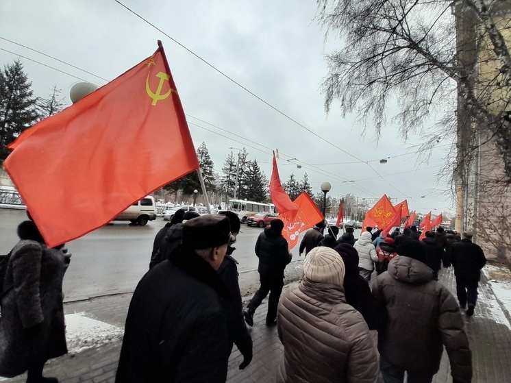 В Томске 107-ю годовщину Октябрьской революции отметят шествием и митингом