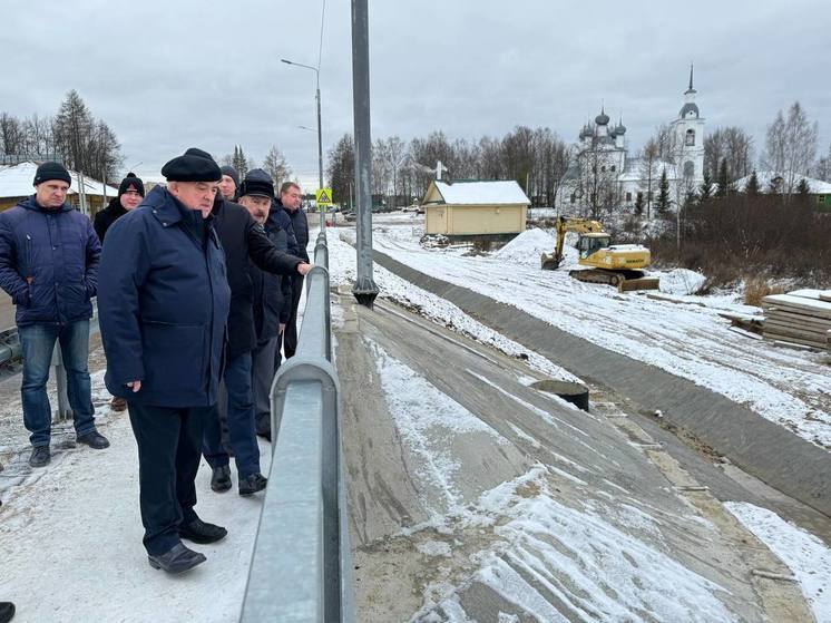 В Кадыйском округе Сергей Ситников оценил реконструкцию моста через Вотгать