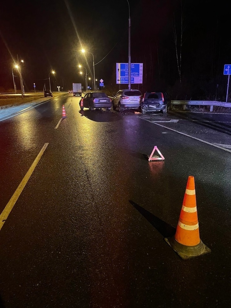 Авария на развязке в Тверской области случилась из-за потерявшей сознание женщины