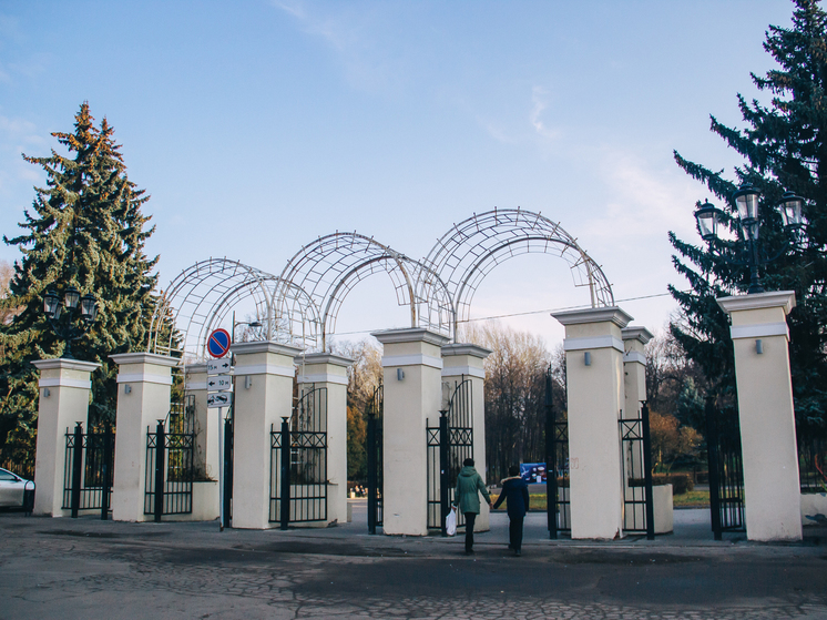 Входную арку в ЦПКиО Рязани восстановили после смертельного ДТП