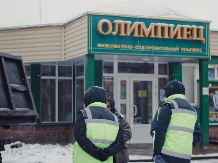 В Дзержинском районе приводят в порядок социальные проезды