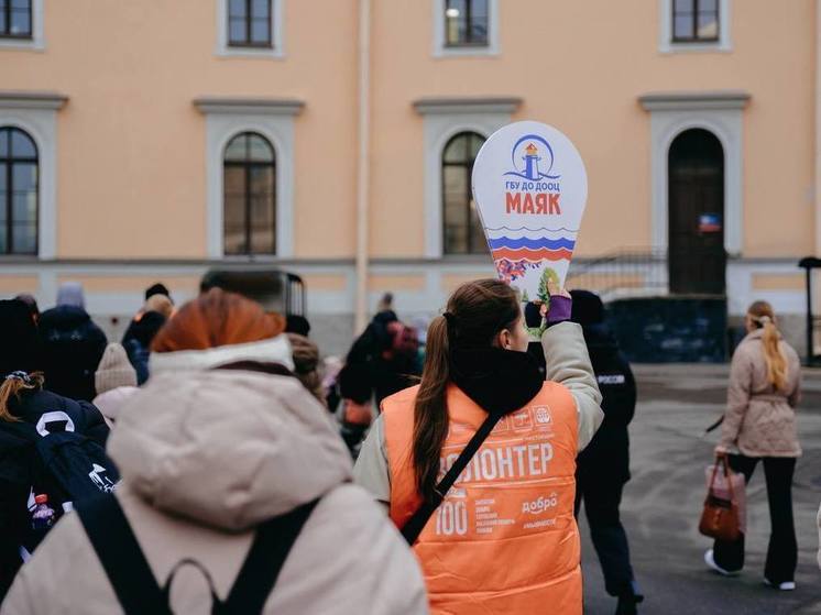 Школьники из Курска проведут три недели в лагере «Маяк» под Петербургом