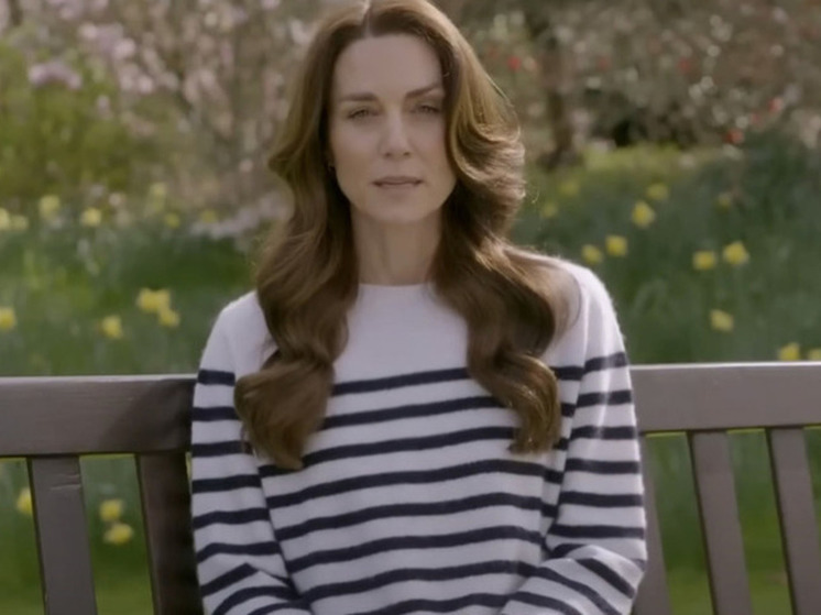 Daily Mail: Кейт Миддлтон впервые появилась на крупном мероприятии после курса химиотерапии