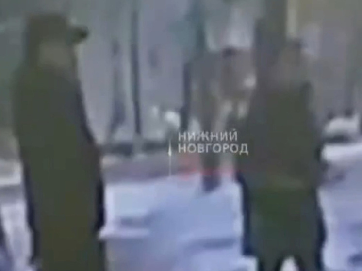В Нижнем Новгороде банда подростков избивает людей забавы ради