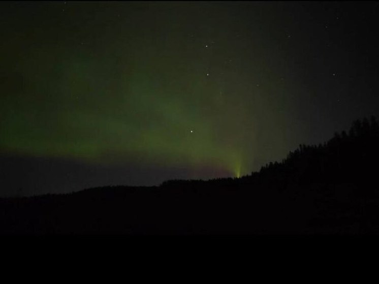 Северное сияние снова порадовало жителей Карелии