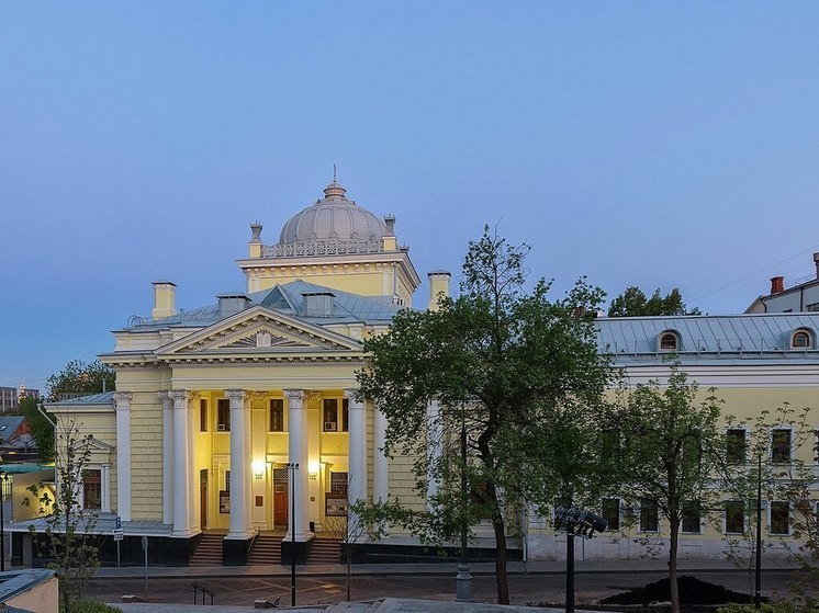 В российских синагогах в память о жертвах Хрустальной ночи зажгли свечи