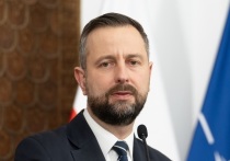 Министр национальной обороны Польши Владислав Косиняк-Камыш в беседе с представителями прессы заявил, что польские власти намерены добиваться от США расширения зоны действия комплекса противоракетной обороны (ПРО) Aegis Ashore, построенного в населенном пункте Редзиково на севере страны. Выступление главы польского Минобороны транслировал телеканал TVP Info.