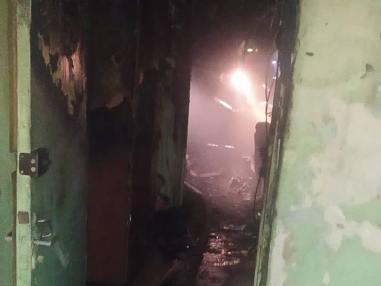 В Новосибирске опубликованы фото после страшного пожара в общежитии на Шукшина