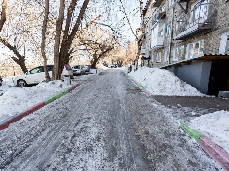 Томский врач Сусиков рекомендовал горожанам падать на бок