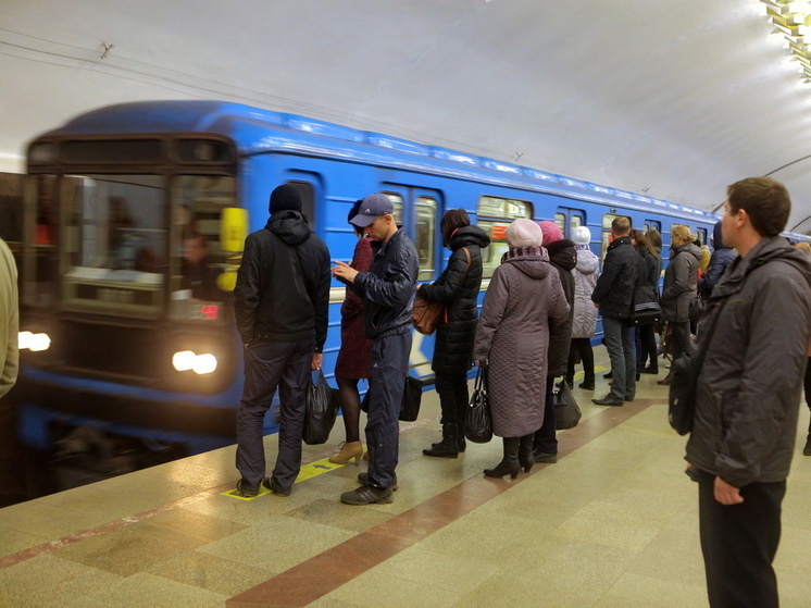 Для новосибирского метро преобретут пять новых пятивагонных составов