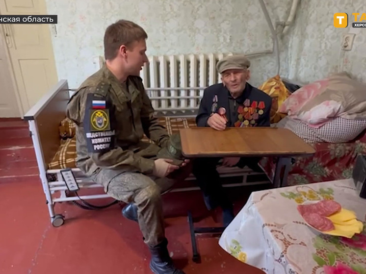 В Херсонской области ветеранам ВОВ передали гуманитарную помощь