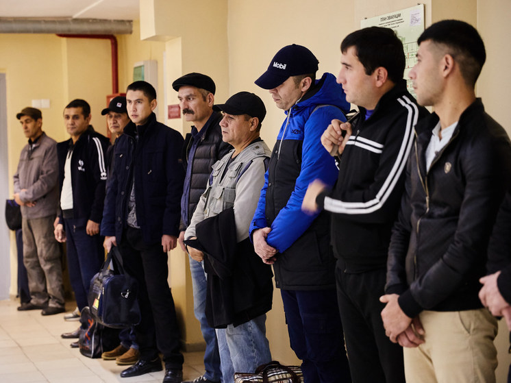 В 2025 году в Тверской области может подорожать патент для трудовых мигрантов