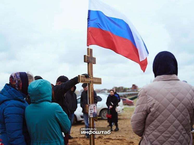 В Астрахани похоронили Сергея Солдатова