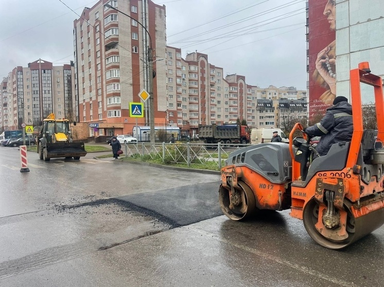 В Великом Новгороде появились еще шесть «лежачих полицейских»